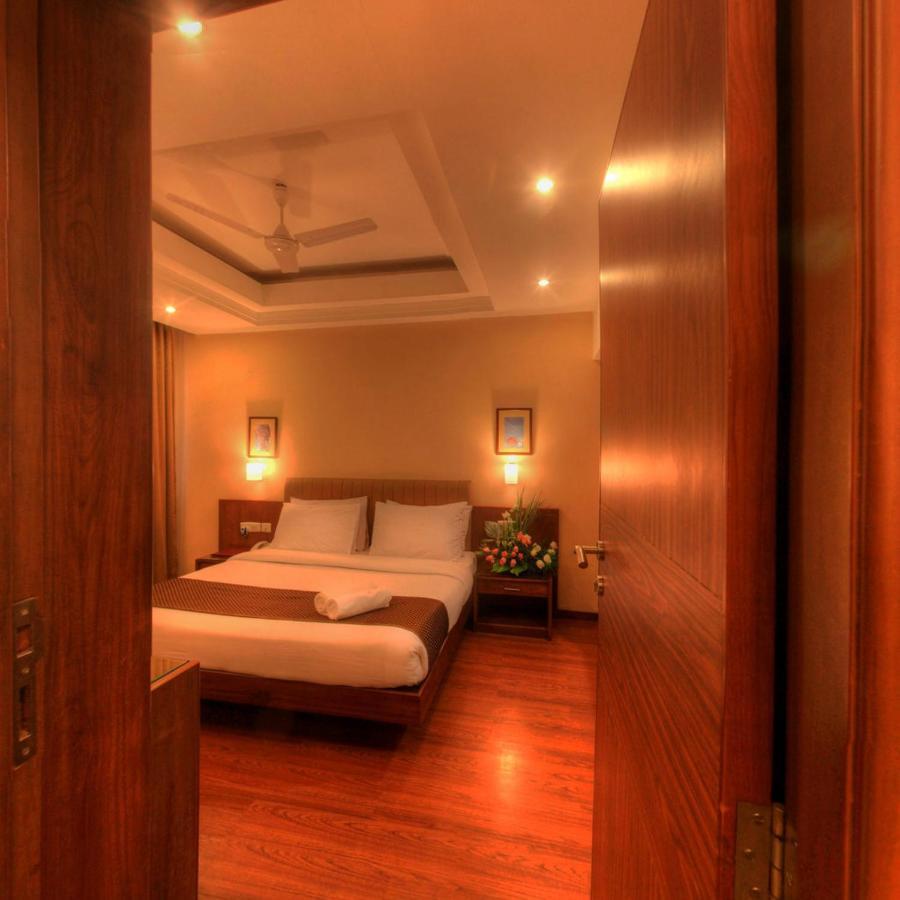 Hotel Deepa Comforts Mangalore Esterno foto